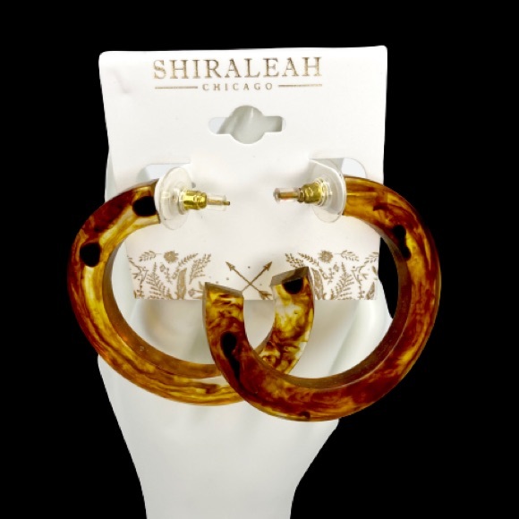 NEW Shiraleah Faux Tortoise Shell Boho Chic C Hoop Earrings - Picture 8 of 9